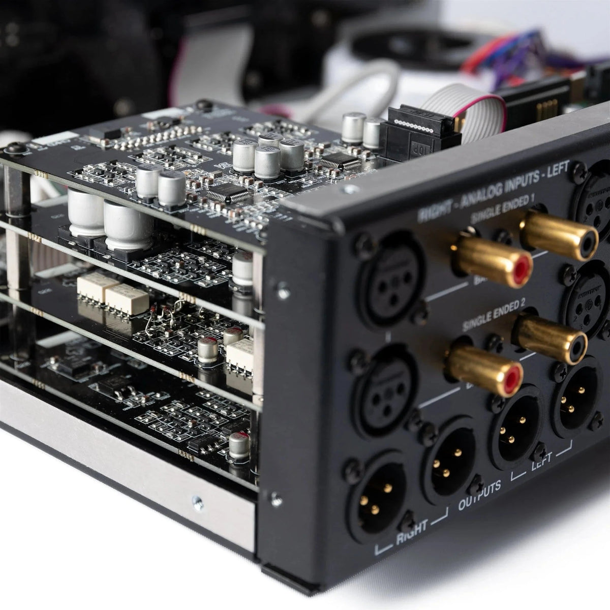 Bryston Bryston BR-20 Streaming DAC & Preamplifier Pre-Amplifiers
