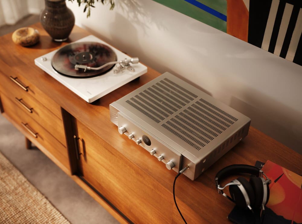 Marantz Marantz Model 70 Stereo Integrated Amplifier Integrated Amplifiers