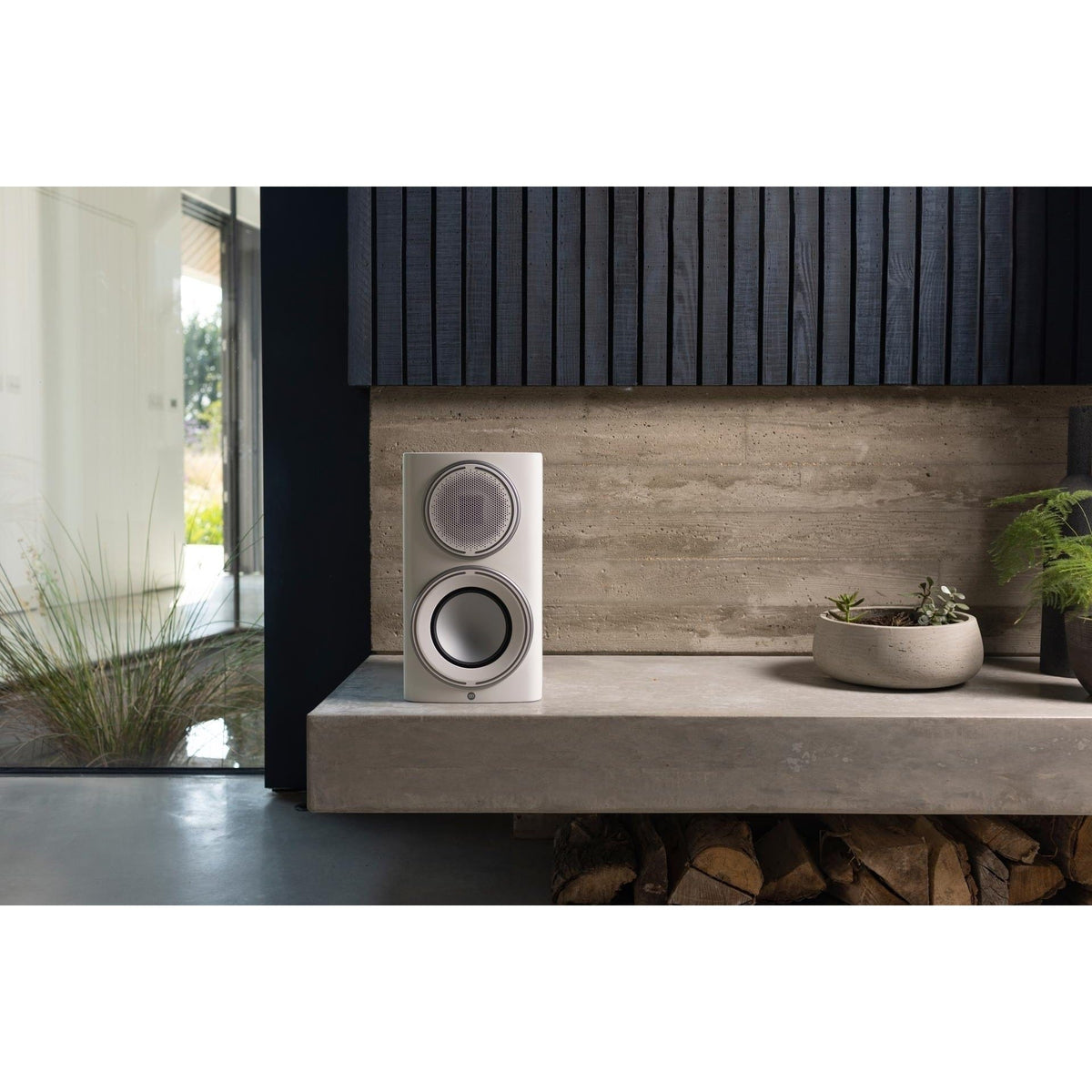 Monitor Audio Monitor Audio Platinum 100 3G Bookshelf Speakers Bookshelf Speakers