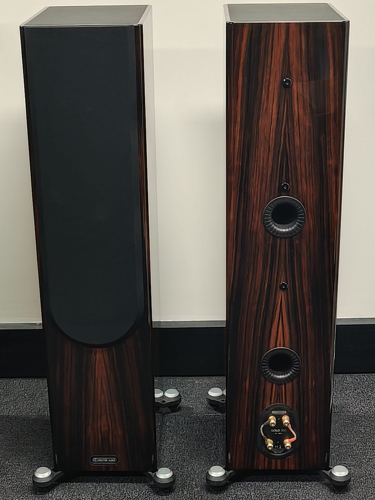 Monitor Audio Monitor Audio Gold 300 5G Floorstanding Speakers - Piano Ebony - Ex Demo Floor Standing Speakers
