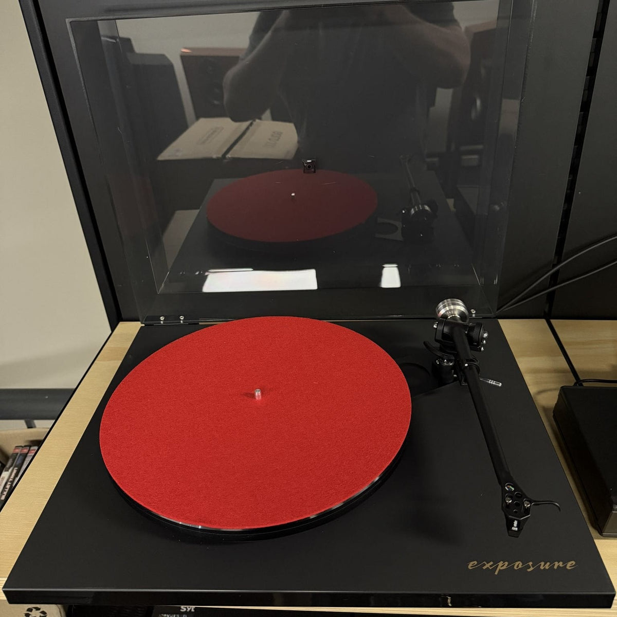 Exposure Exposure 360 Turntable with Ortofon 2M Black LVB Cartridge - Ex Demo Turntables