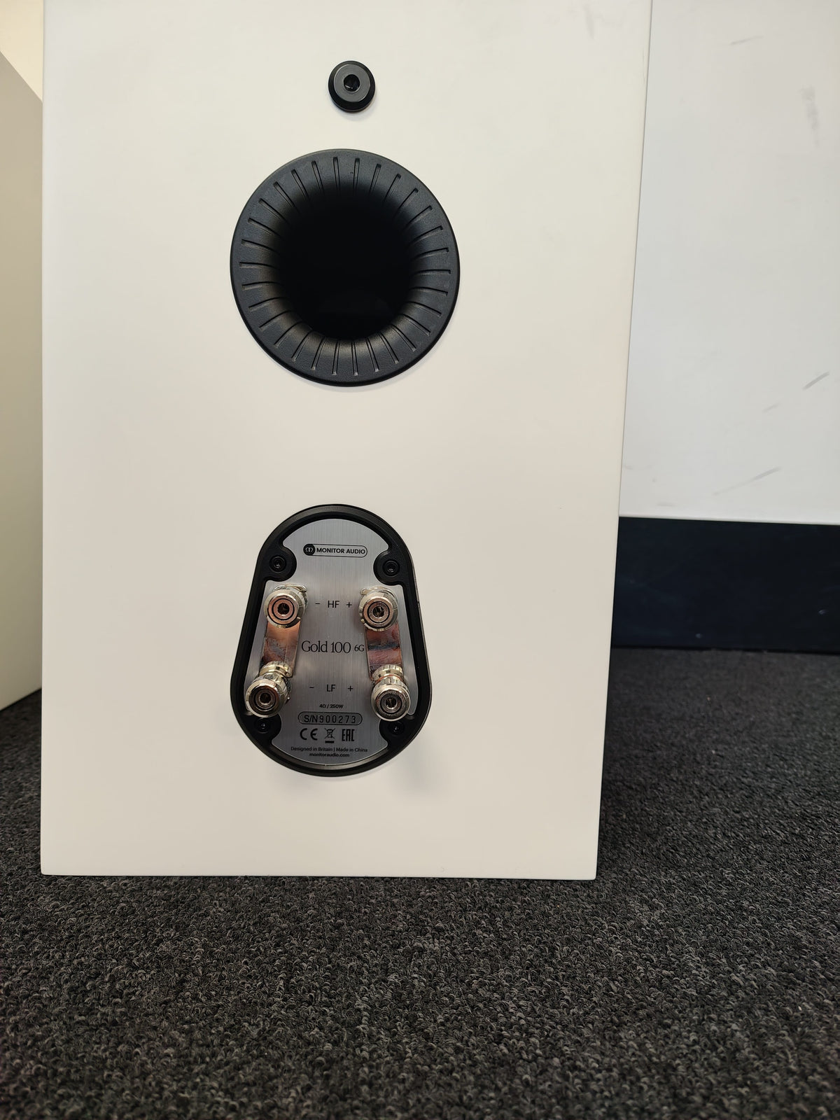 Monitor Audio Monitor Audio Gold 100 6G Standmount Speakers - Satin White - Ex Demo Bookshelf Speakers
