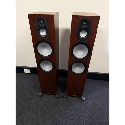 Monitor Audio Silver 500 7G Floorstanding Speakers - Natural Walnut - Ex Demo