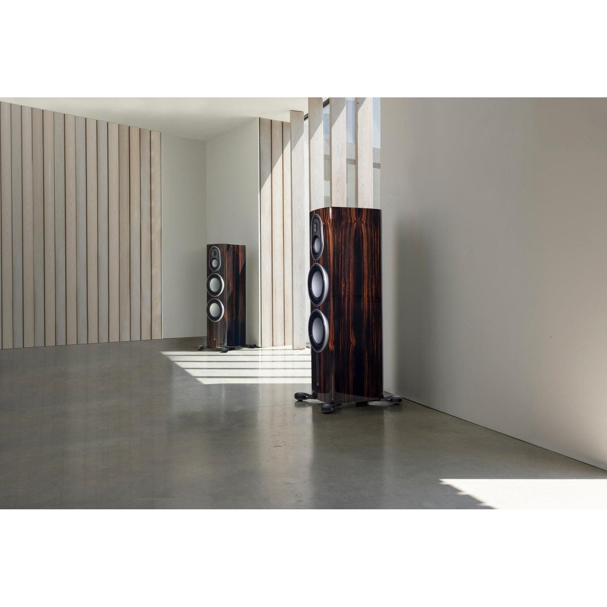 Monitor Audio Monitor Audio Platinum 300 3G Floorstanding Speakers Floorstanding Speakers
