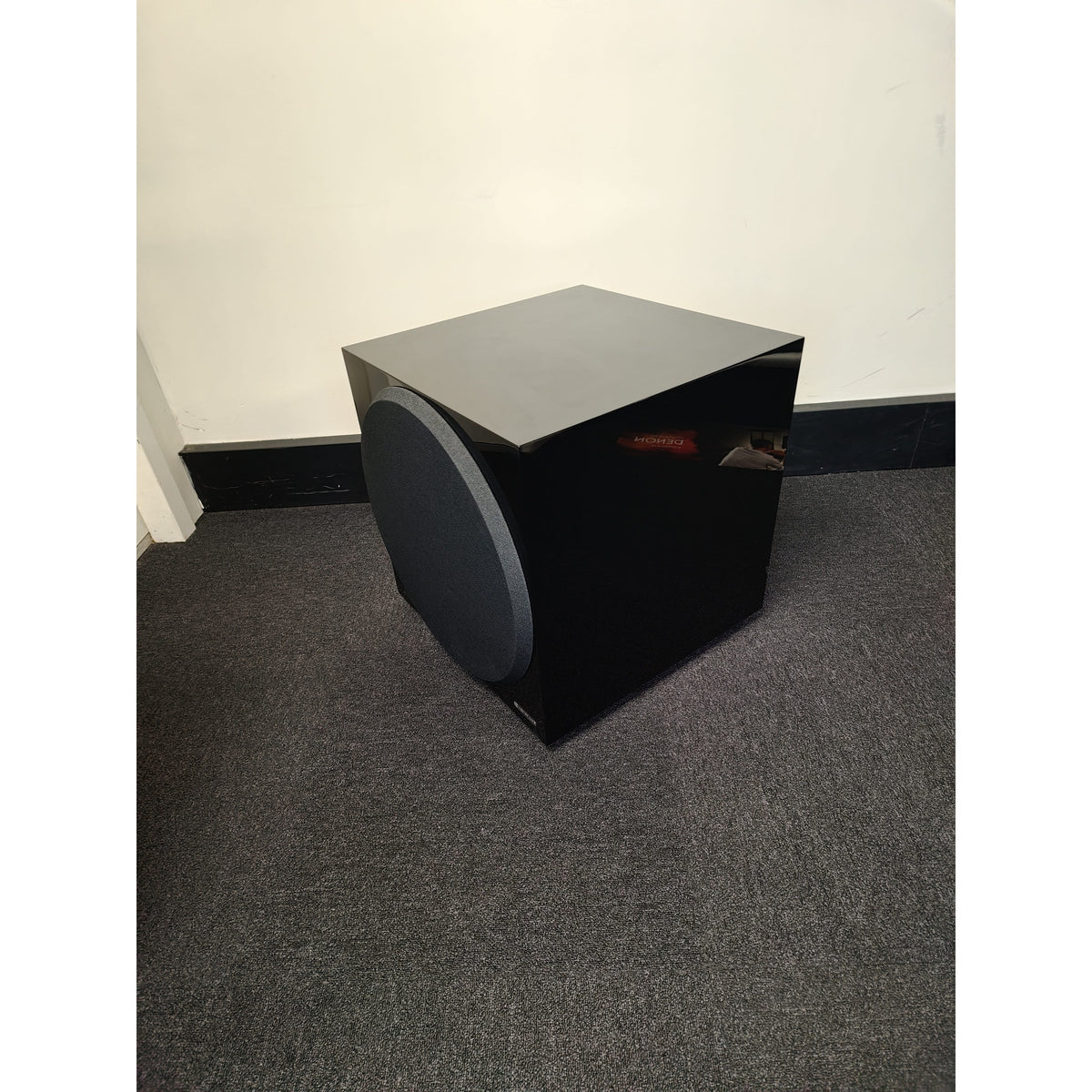 Monitor Audio Monitor Audio Anthra W15 Subwoofer - Gloss Black - Ex Demo Subwoofers