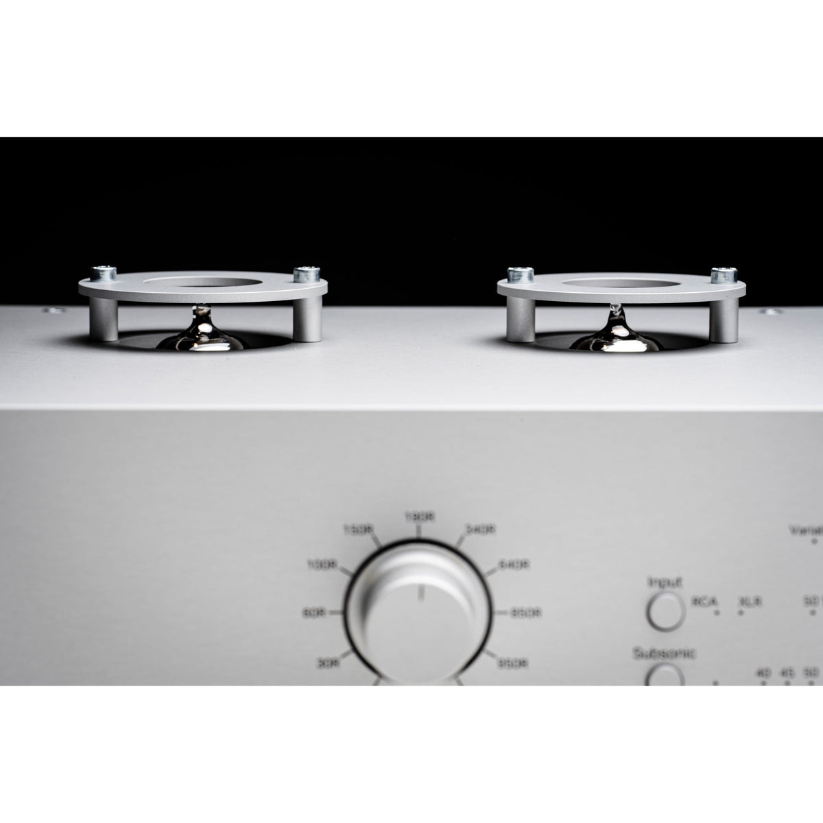 Pro-Ject Pro-Ject Tube Box DS3 B True Balanced Phono Preamplifier Phono Preamps