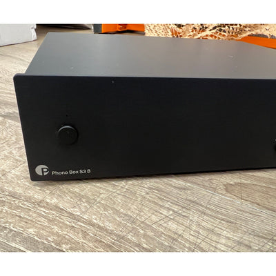 Pro-Ject Pro-Ject Phono Box S3 B Phono Preamplifier - Open Box Phono Preamps