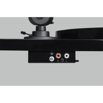 Pro-Ject Pro-Ject E1 Phono Turntable with Pick It MM E Cartridge Turntables