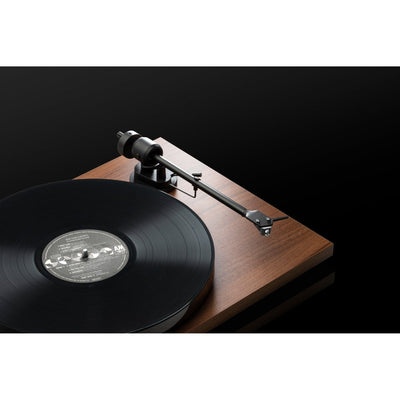 Pro-Ject Pro-Ject E1 Turntable with Pick It MM E Cartridge Turntables
