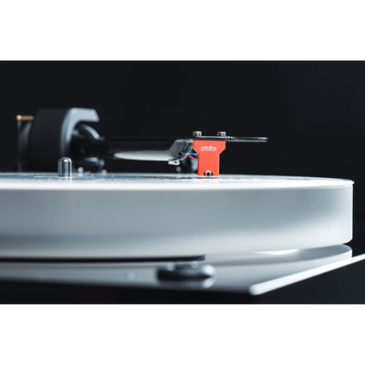 Pro-Ject Pro-Ject X2 B Turntable with Quintet Red Turntables