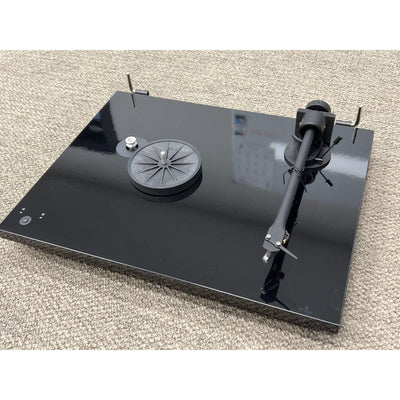 Pro-Ject Pro-Ject T1 Phono SB Turntable with Ortofon OM 5E Cartridge Gloss Black - Refurbished Turntables