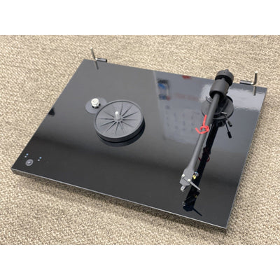 Pro-Ject Pro-Ject T1 Phono SB Turntable with Ortofon OM 5E Cartridge Gloss Black - Open Box Turntables
