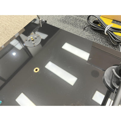 Pro-Ject Pro-Ject E1 Turntable with Ortofon OM 5E Cartridge - Open Box Turntables