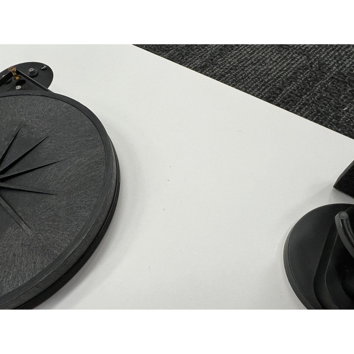 Pro-Ject Pro-Ject E1 BT Turntable with Ortofon OM 5E Cartridge - Open Box Turntables