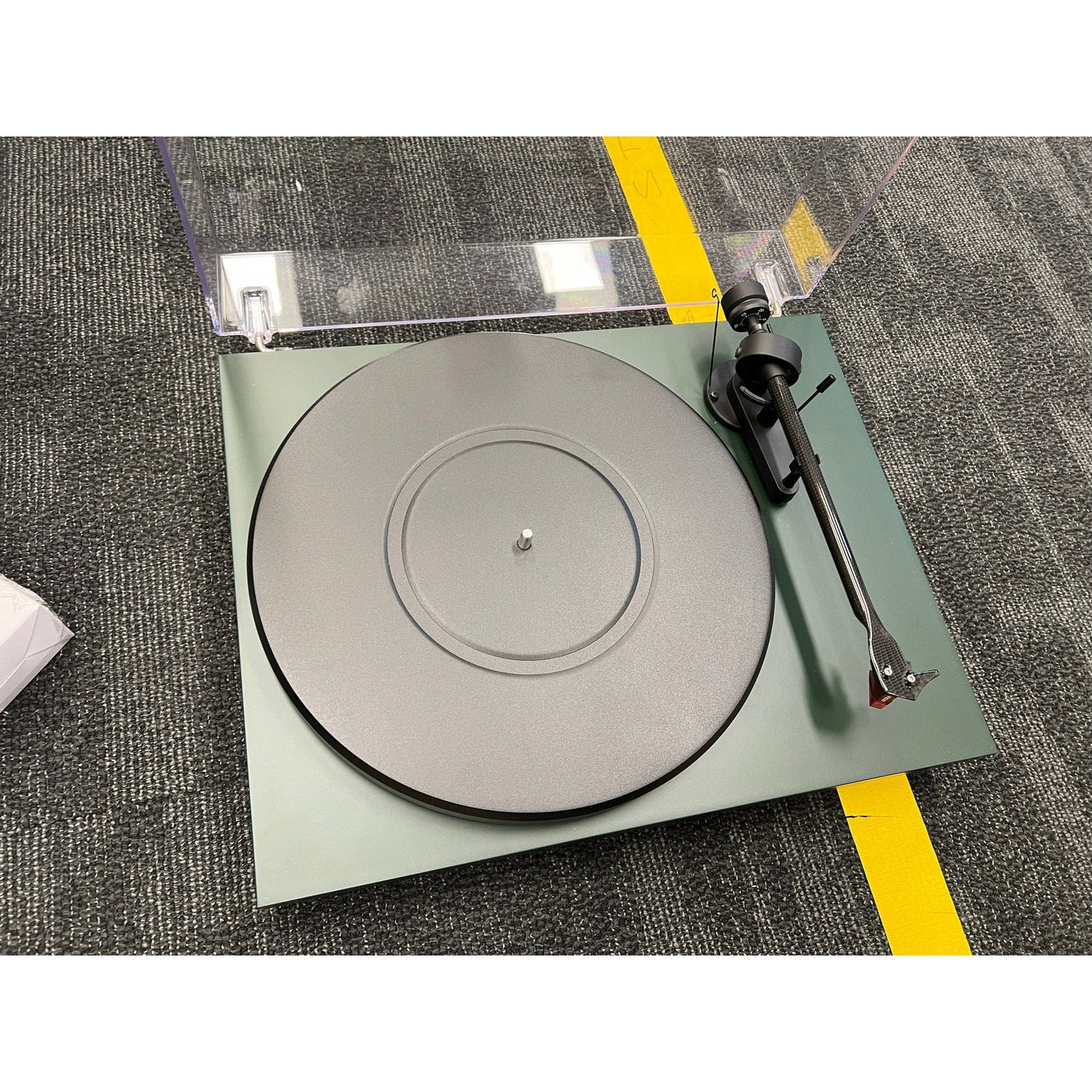 Pro-Ject Pro-Ject Debut Carbon Evo Turntable with Ortofon 2M Red Cartridge Satin Green - Ex-Demo Turntables