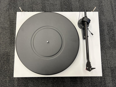 Pro-Ject Pro-Ject Debut Carbon Evo Turntable with Ortofon 2M Red Cartridge Satin White - Refurbished Turntables