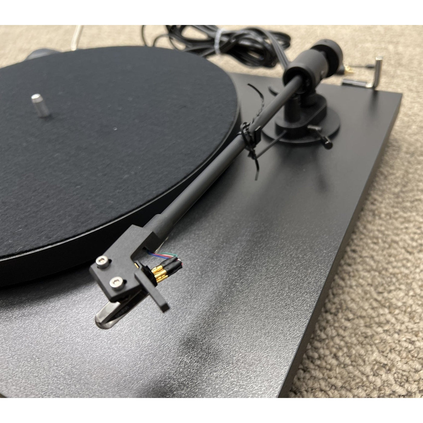 Pro-Ject Pro-Ject Primary E Turntable with OM Cartridge - Open Box Turntables