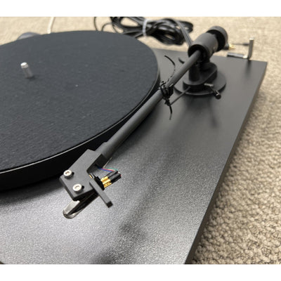 Pro-Ject Pro-Ject Primary E Turntable with OM Cartridge - Open Box Turntables