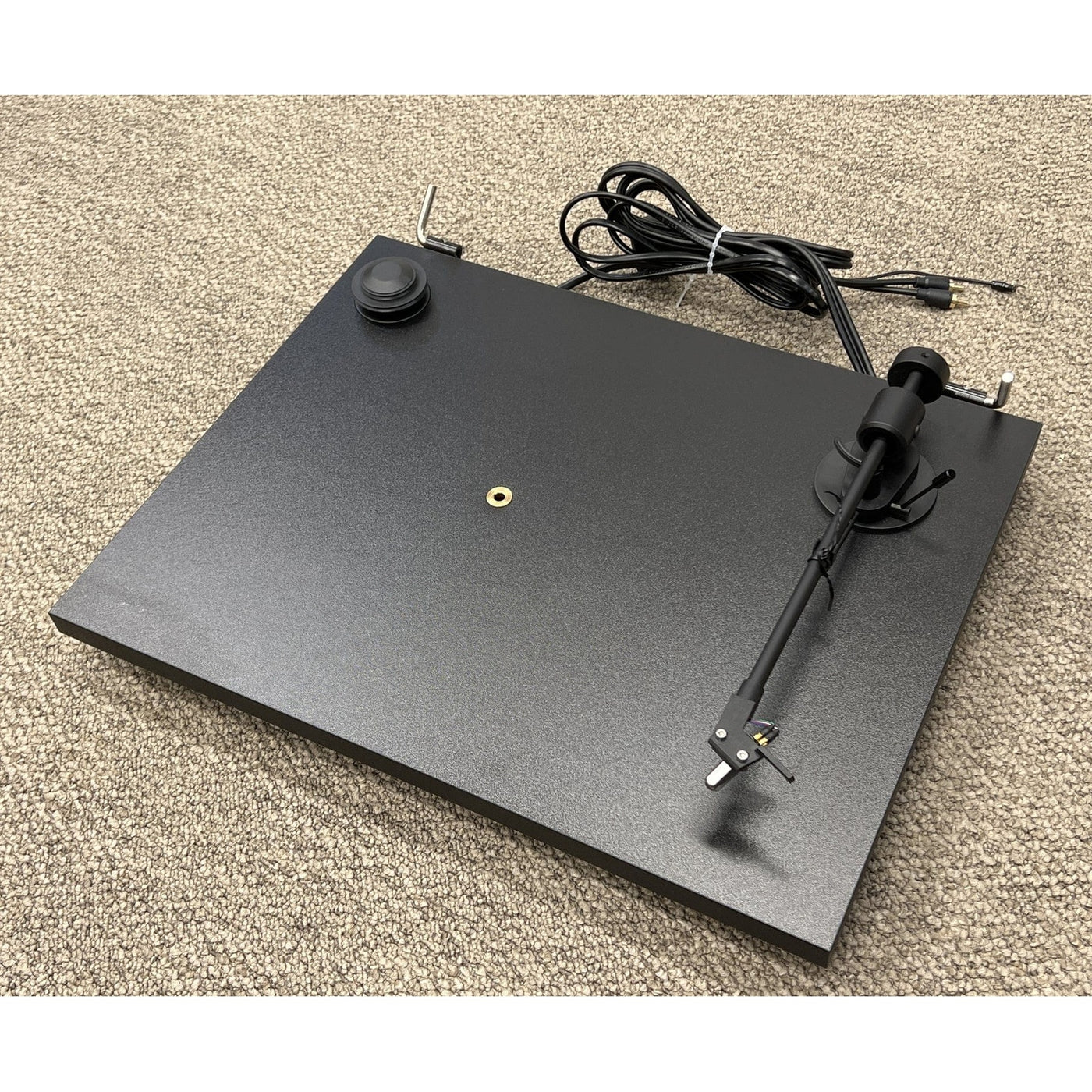 Pro-Ject Pro-Ject Primary E Turntable with OM Cartridge - Open Box Turntables