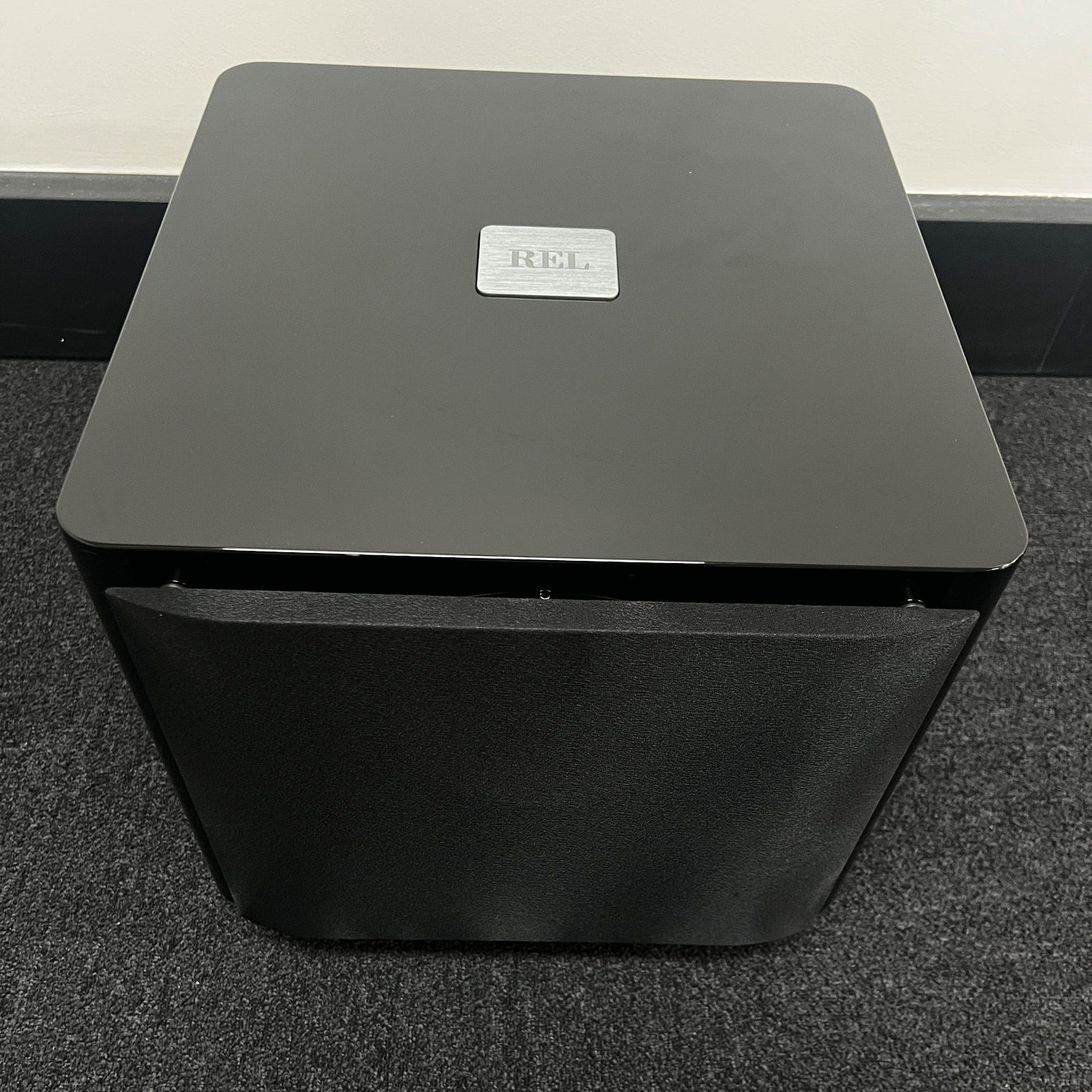 REL REL T/9x Subwoofer Subwoofer - Open Box - 2 Available Subwoofers