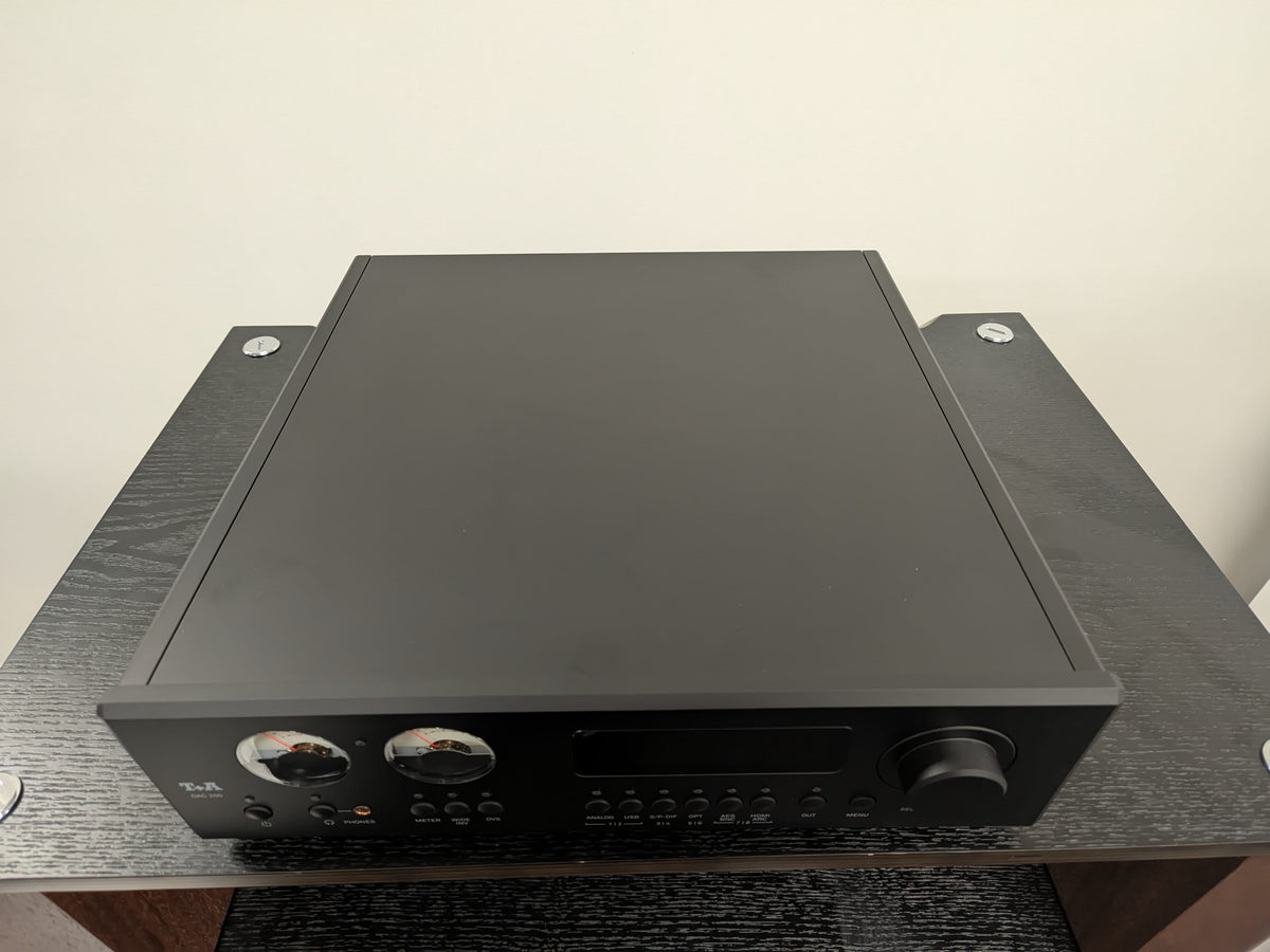 T+A T+A DAC 200 D/A Converter & Preamplifier with HDMI Module - Black - Ex Demo DAC
