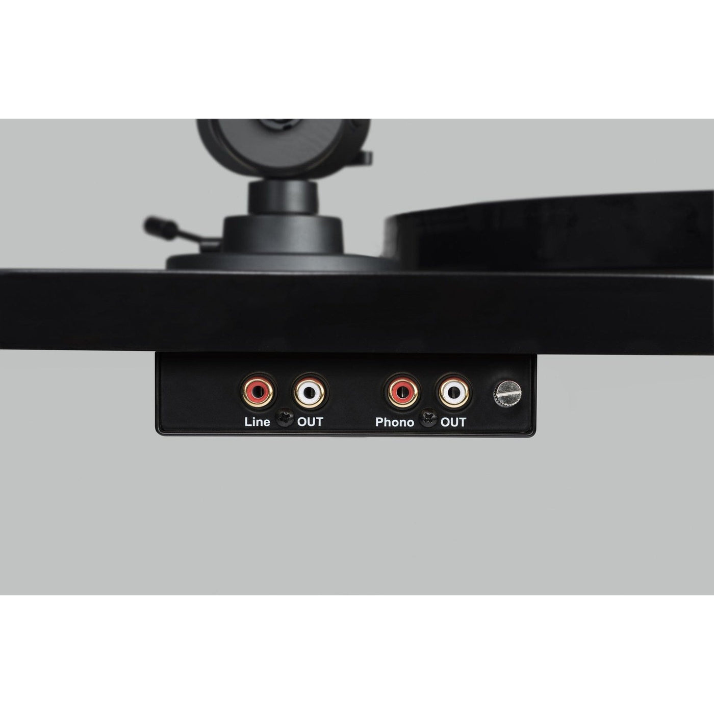 Pro-Ject Pro-Ject E1 BT Turntable with Phono Preamp & Bluetooth Transmitter Turntables